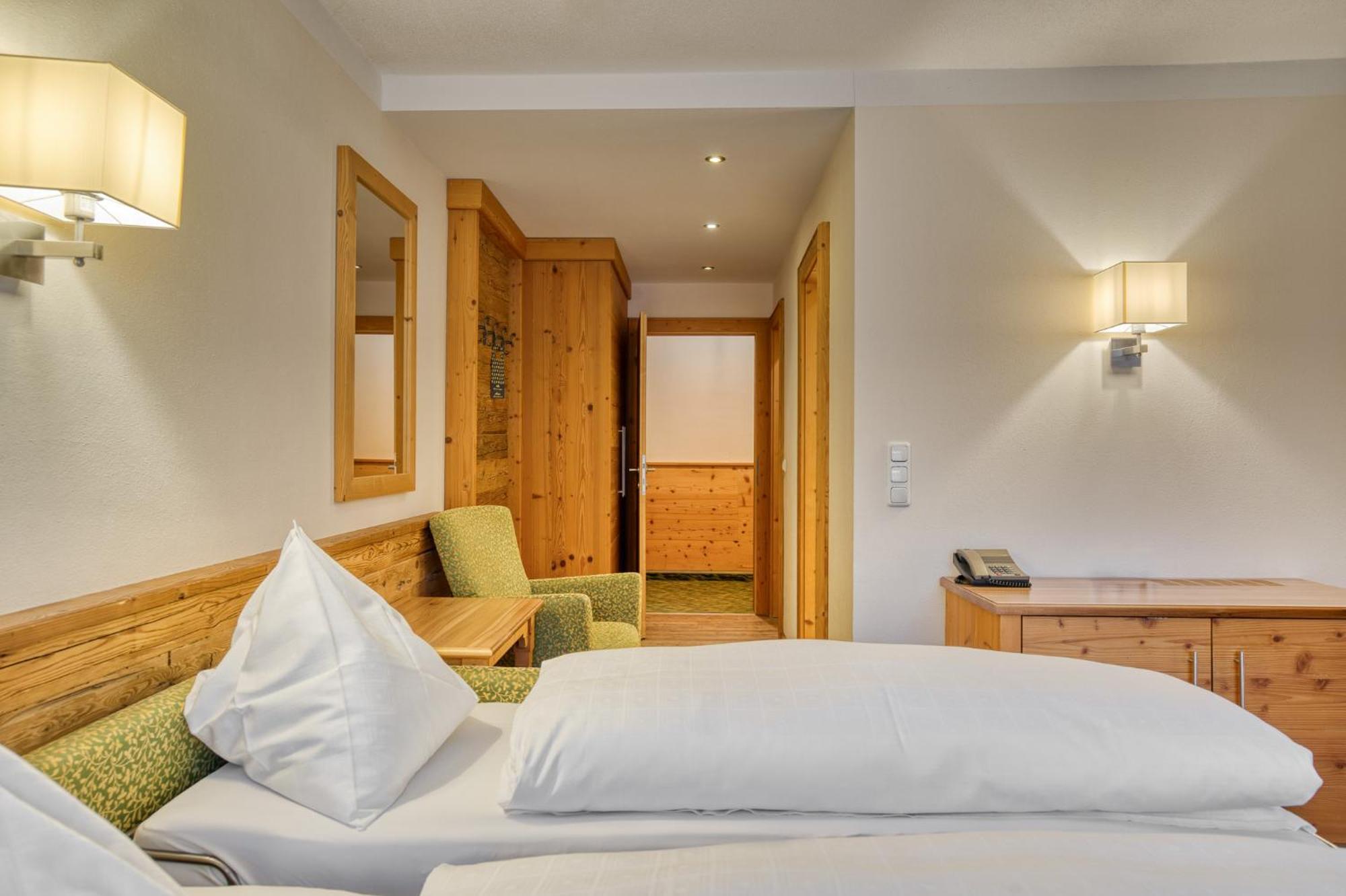 Hotel Alte Post Fieberbrunn Oda fotoğraf